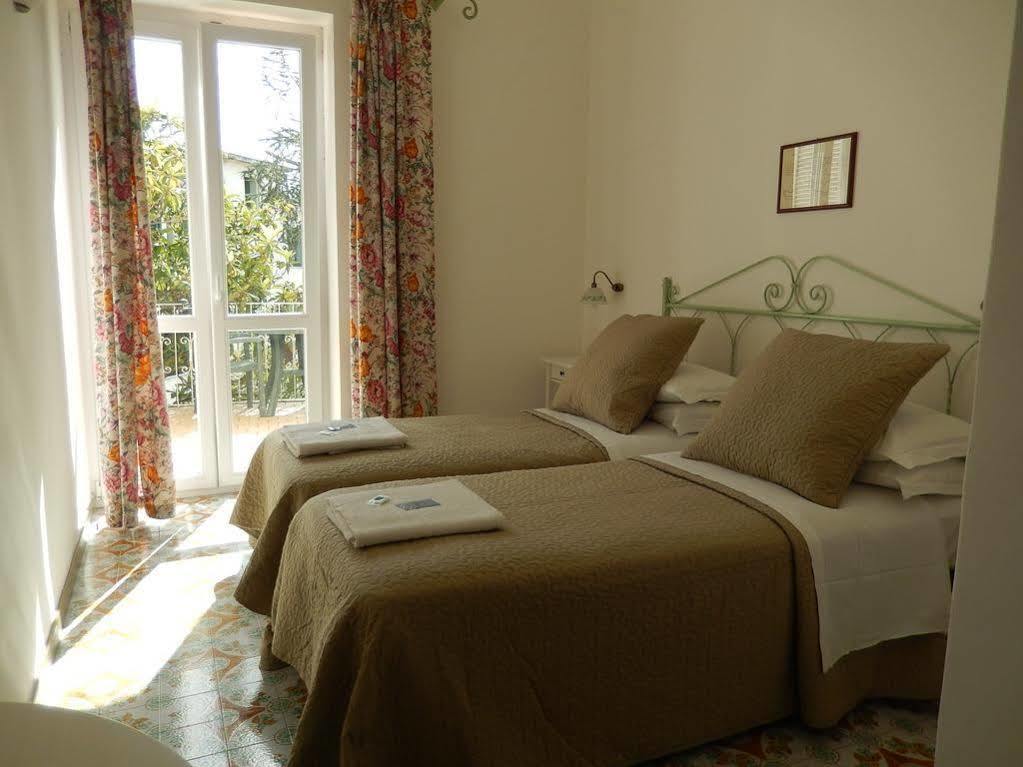 Hotel Europa Ischia Esterno foto
