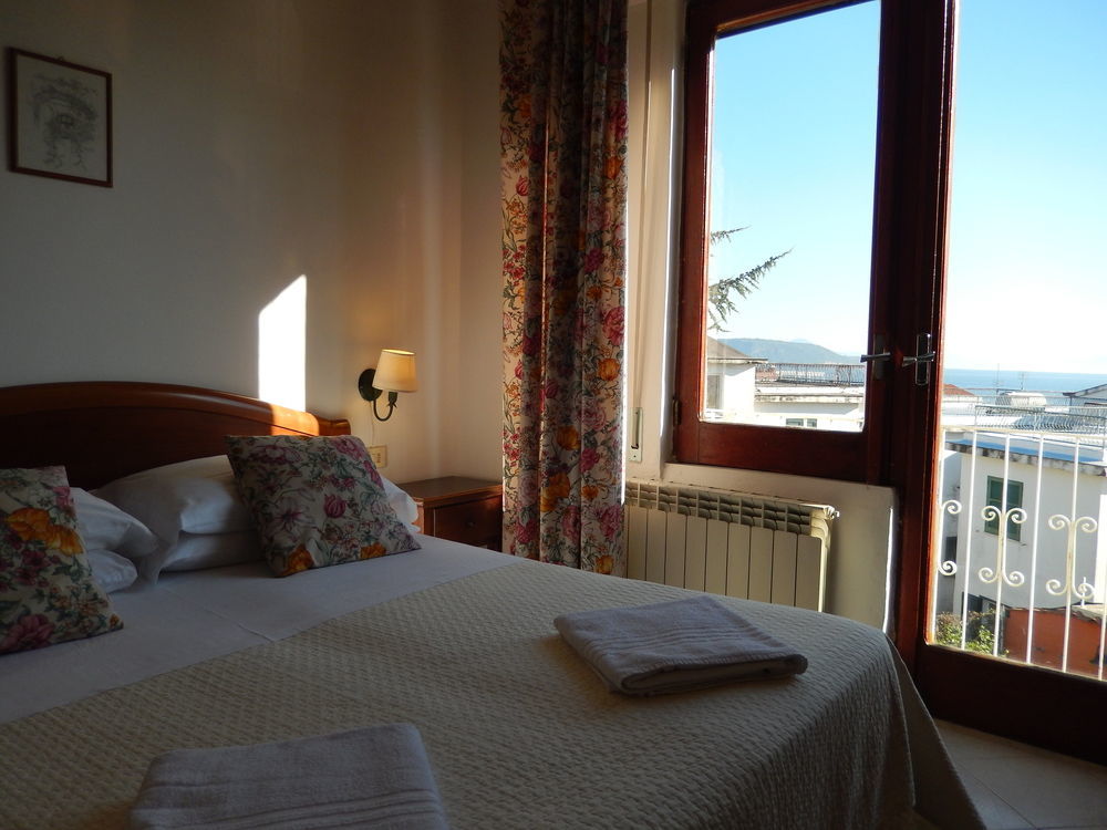 Hotel Europa Ischia Esterno foto