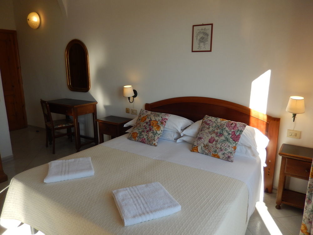 Hotel Europa Ischia Esterno foto